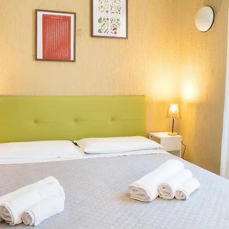 Verde Barzio Apartment *